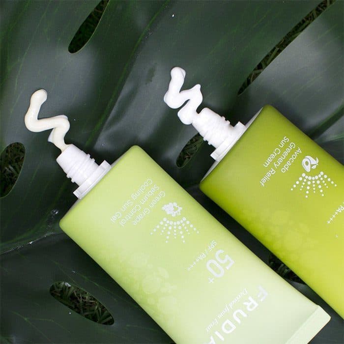 Солнцезащитный восстанавливающий крем с авокадо SPF50 + PA ++++ Frudia Солнцезащитный восстанавливающий крем с авокадо SPF50 + PA ++++ Frudia