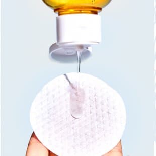 Очищающий тоник против черных точек с BHA-кислотой Manyo